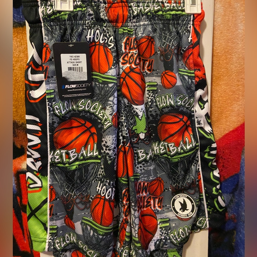 NEVER WORN BRAND NEW!!!